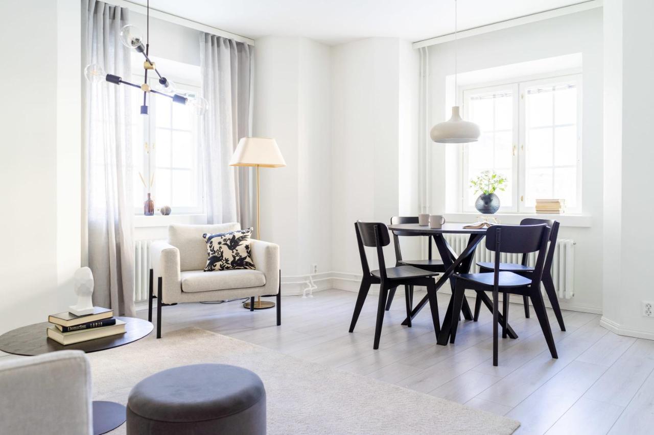 Roost Pakkahuone - 3H, Autopaikka Ja Sauna Apartment เอาลู ภายนอก รูปภาพ